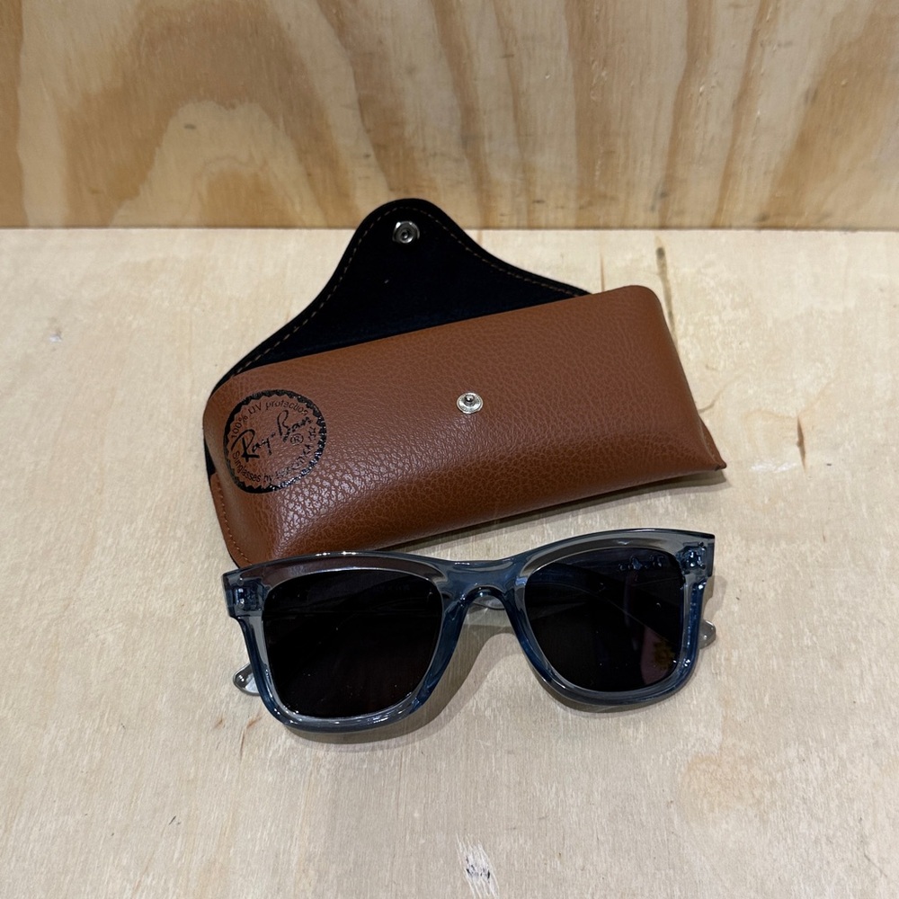 Ray-Ban Wayfarer Reverse R0502S Sunglasses - Picture 9 of 9
